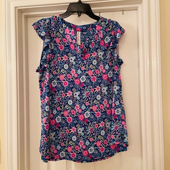 Dear Scarlett Tops - Vibrant Floral Ruffle Sleeve Blouse